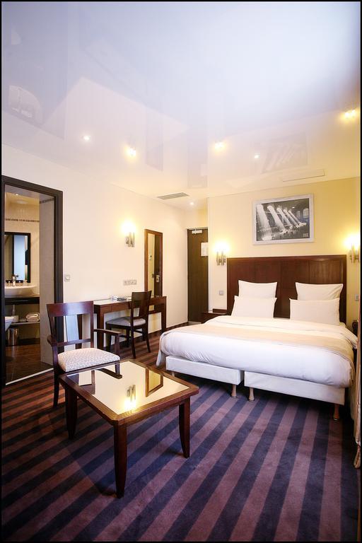 Hotel Gry Francais