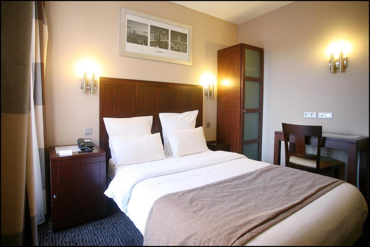 Gry Francais Hotel 3*